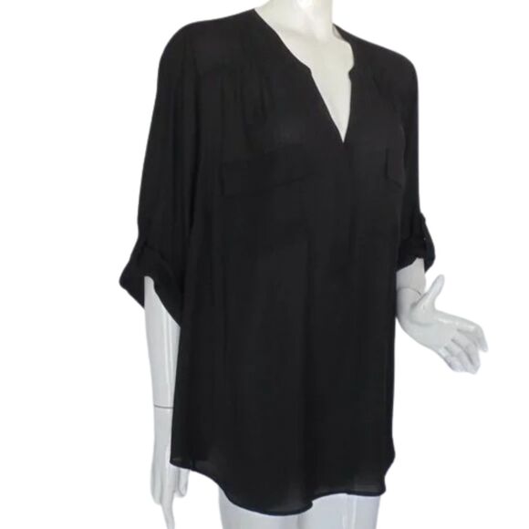 TORRID Harper Top, 3/3X, Black, Split neck, Tab Sleeves, 2 pockets - Picture 3 of 14